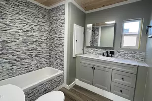 10 Seminole Dr, North Adams, MA 01247 - Photo 19