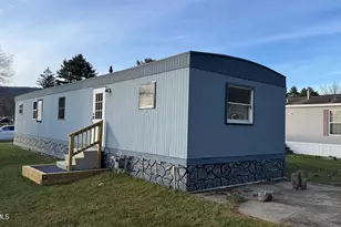 10 Seminole Dr, North Adams, MA 01247 - Photo 5