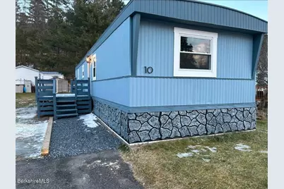 10 Seminole Dr, North Adams, MA 01247 - Photo 1