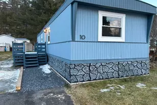 10 Seminole Dr, North Adams, MA 01247 - Photo 1