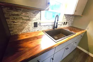 10 Seminole Dr, North Adams, MA 01247 - Photo 11