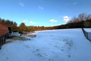 8 Country Rd, Adams, MA 01220 - Photo 33