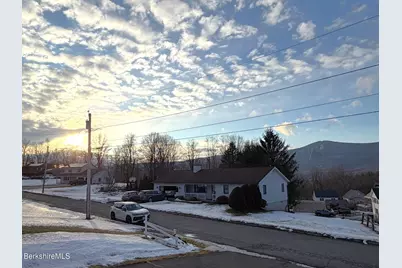 8 Country Rd, Adams, MA 01220 - Photo 37