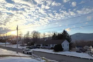 8 Country Rd, Adams, MA 01220 - Photo 37