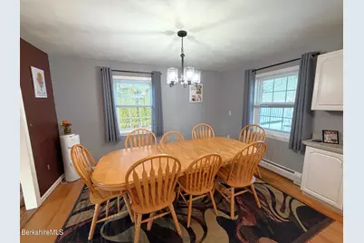 8 Country Rd, Adams, MA 01220 - Photo 11