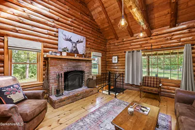 18 Hill Rd, Stockbridge, MA 01262 - Photo 5