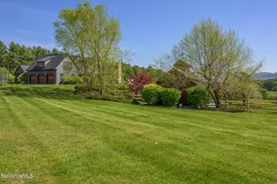 58 Round Hill Rd, Great Barrington, MA 01230 - Photo 9