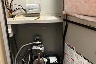 1095 Mohawk Trail, North Adams, MA 01247 - Photo 15