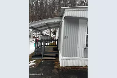 1095 Mohawk Trail #21, North Adams, MA 01247 - Photo 3