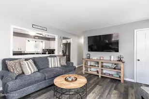 101 Imperial Ave, Pittsfield, MA 01201 - Photo 5