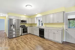 11 Opeechee St, Lanesborough, MA 01237 - Photo 13