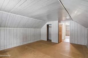 11 Opeechee St, Lanesborough, MA 01237 - Photo 21