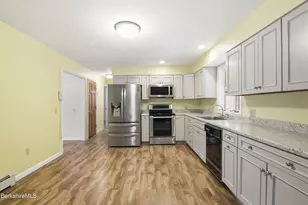 11 Opeechee St, Lanesborough, MA 01237 - Photo 15