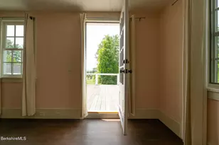 560 Stockbridge Rd, Lee, MA 01238 - Photo 35