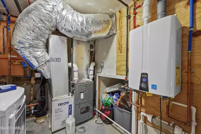 674 Benton Hill Rd, Becket, MA 01223 - Photo 57