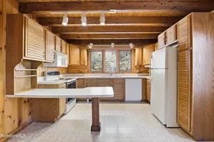 334 S Undermountain Rd, Sheffield, MA 01257 - Photo 17