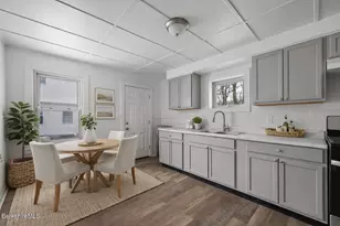 17 S Church St, Pittsfield, MA 01201 - Photo 13