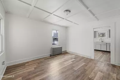 17 S Church St, Pittsfield, MA 01201 - Photo 7