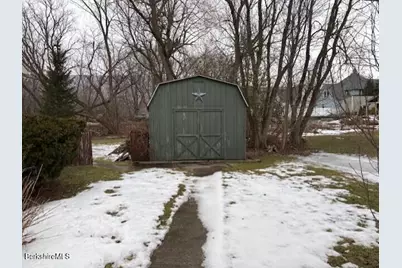 7 Stevens St, Adams, MA 01220 - Photo 15