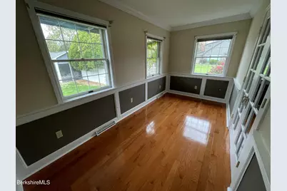 26 Brookside Dr, Pittsfield, MA 01201 - Photo 13