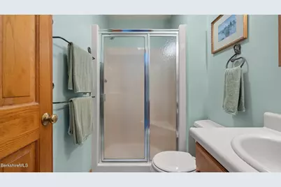 161 Leona Dr, Pittsfield, MA 01201 - Photo 29