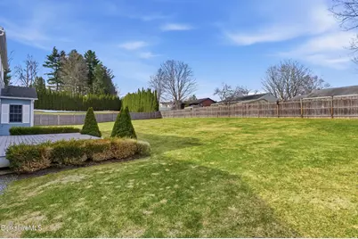 161 Leona Dr, Pittsfield, MA 01201 - Photo 41