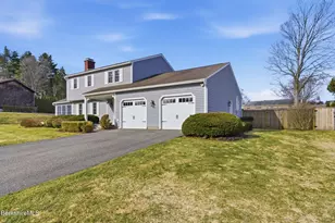 161 Leona Dr, Pittsfield, MA 01201 - Photo 3