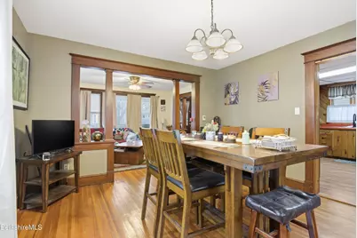 17 Kenwood St, Pittsfield, MA 01201 - Photo 9