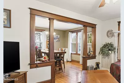 17 Kenwood St, Pittsfield, MA 01201 - Photo 7