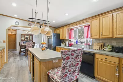 143 E Buckland Rd, Shelburne, MA 01370 - Photo 5