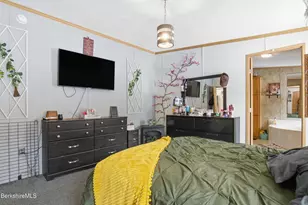 143 E Buckland Rd, Shelburne, MA 01370 - Photo 23