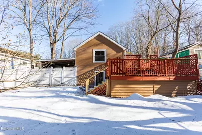 30 Pinehurst Ave, Pittsfield, MA 01201 - Photo 9