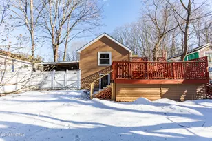 30 Pinehurst Ave, Pittsfield, MA 01201 - Photo 9