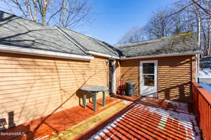 30 Pinehurst Ave, Pittsfield, MA 01201 - Photo 11