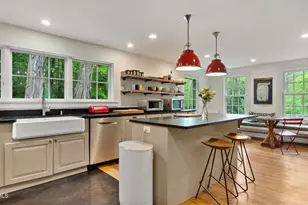 8 Yale Hill Rd, Stockbridge, MA 01262 - Photo 11