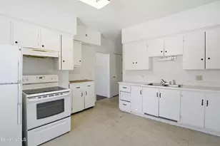 76-78 Stoddard Ave, Pittsfield, MA 01201 - Photo 27