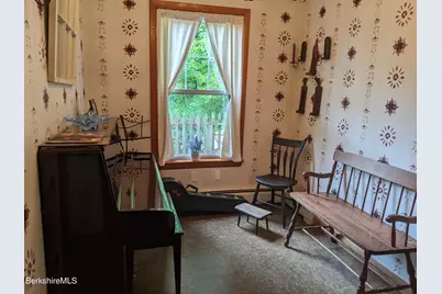 15 Ballou St, North Adams, MA 01247 - Photo 5