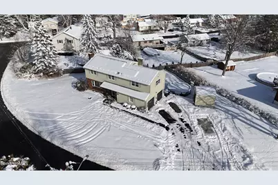 268 Devonshire Dr, Cheshire, MA 01225 - Photo 5