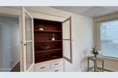 35 Livingston Ave, Pittsfield, MA 01201 - Photo 15