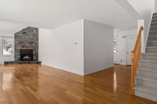 8 Applewood Ln, Pittsfield, MA 01201 - Photo 7