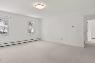 8 Applewood Ln, Pittsfield, MA 01201 - Photo 19