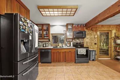 74 Norman Ave, Pittsfield, MA 01201 - Photo 17