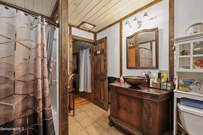 74 Norman Ave, Pittsfield, MA 01201 - Photo 25