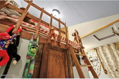 74 Norman Ave, Pittsfield, MA 01201 - Photo 23