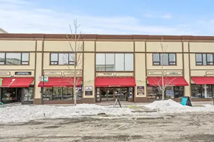 137 North St, Pittsfield, MA 01201 - Photo 1