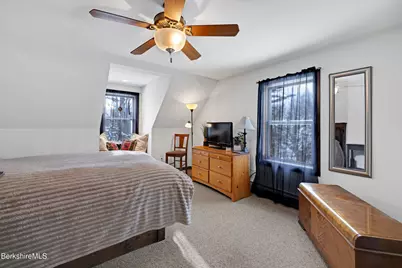 593 Woodmere Rd, Becket, MA 01223 - Photo 19