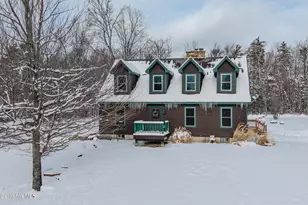 593 Woodmere Rd, Becket, MA 01223 - Photo 1