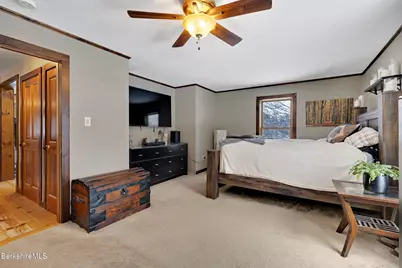 593 Woodmere Rd, Becket, MA 01223 - Photo 15