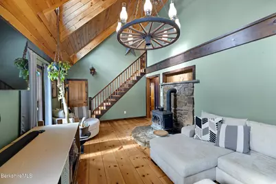 593 Woodmere Rd, Becket, MA 01223 - Photo 7