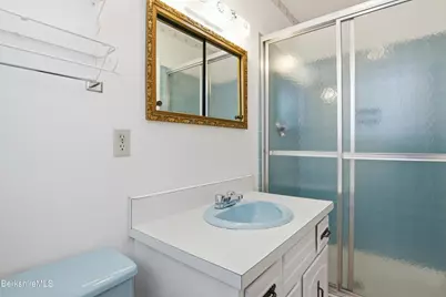 121 Kittredge Rd, Pittsfield, MA 01201 - Photo 25